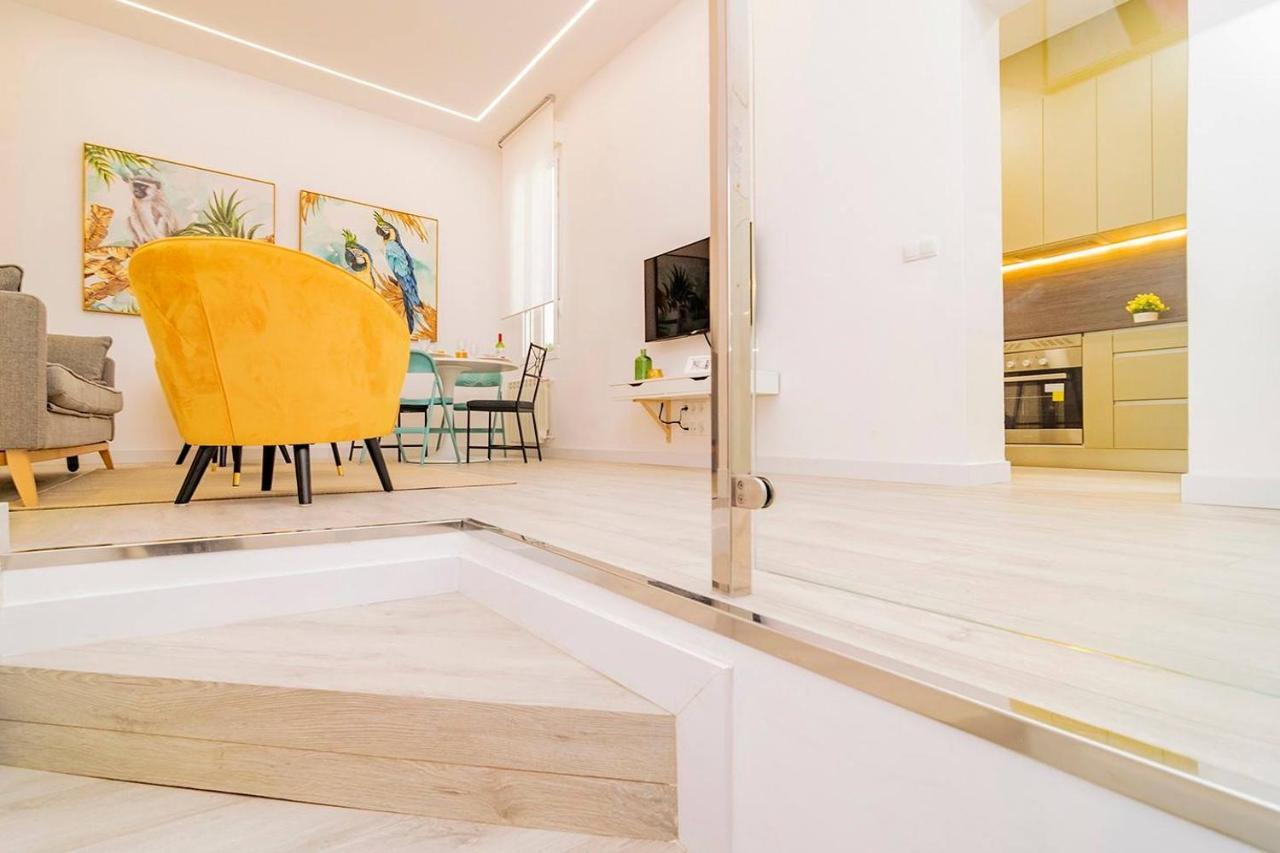 Marvelous Duplex 3 Bedrooms In La Latina By Batuecas *