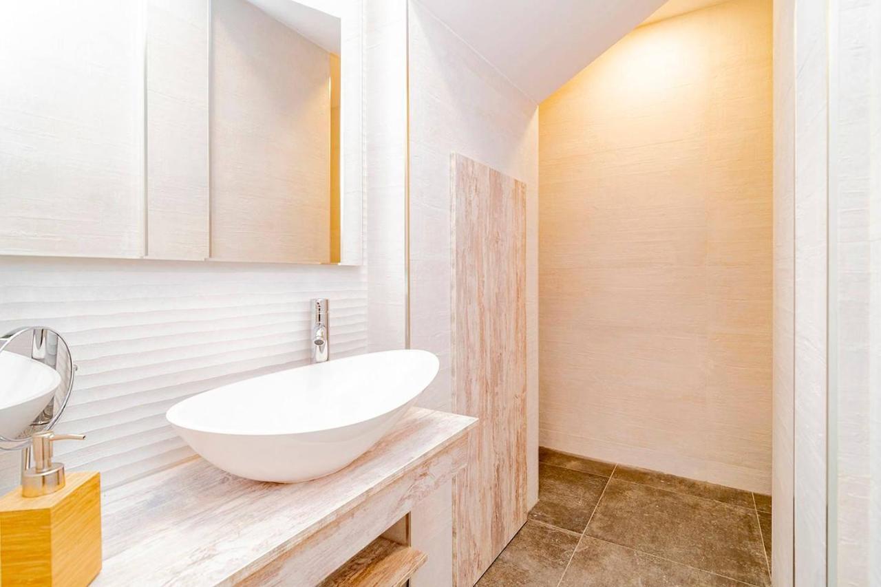 Marvelous Duplex 3 Bedrooms In La Latina By Batuecas Apartment *