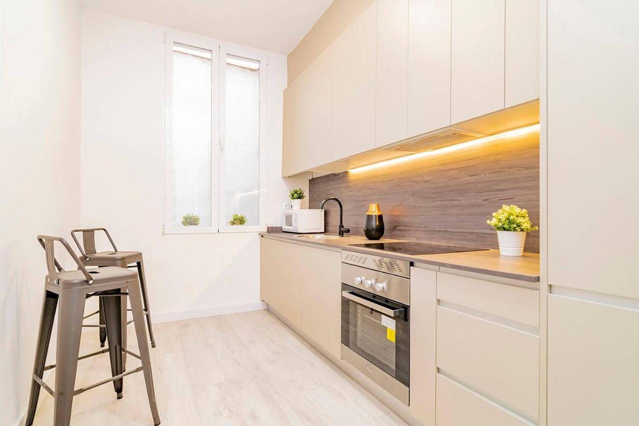 Marvelous Duplex 3 Bedrooms In La Latina By Batuecas *
